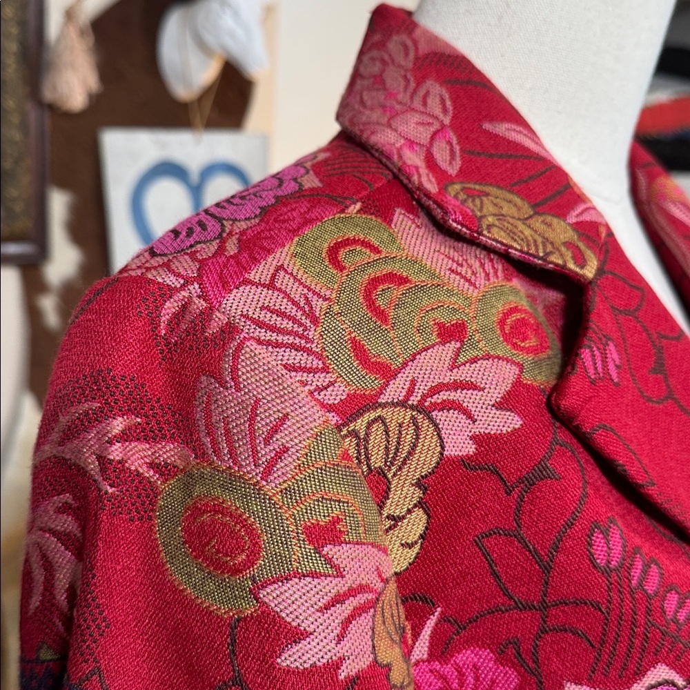 Coldwater Creek Red and Blue Floral Blazer - Picture 4 of 6